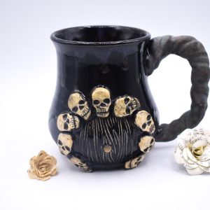 Black Haunted skull doorway mug 16 oz
