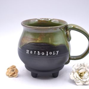 Herbology cauldron mug 14 oz