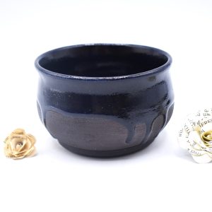 Dark blue and black tea bowl 12 oz